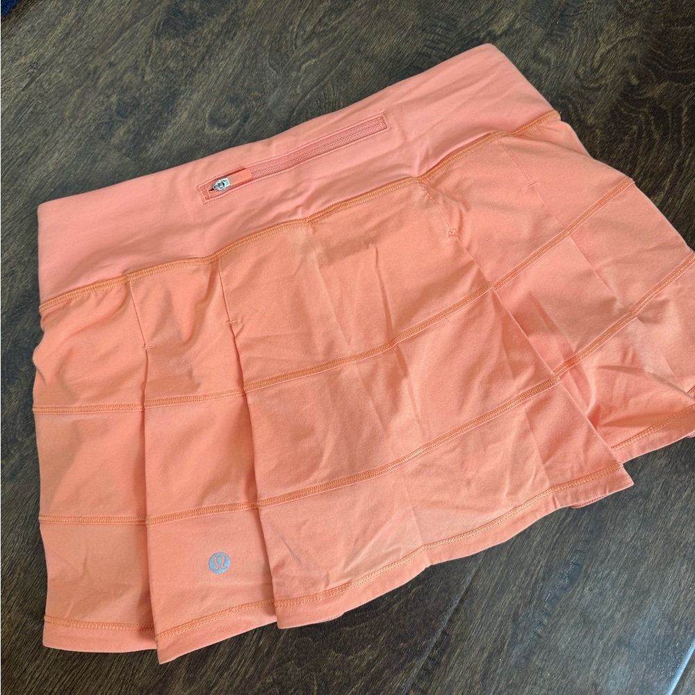Lululemon pace rival skirt